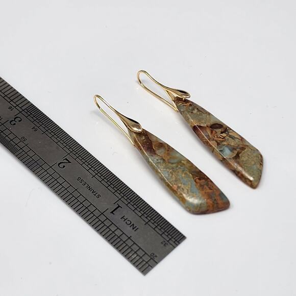 Green Marbled Dangle Earrings - Picture 4 of 10